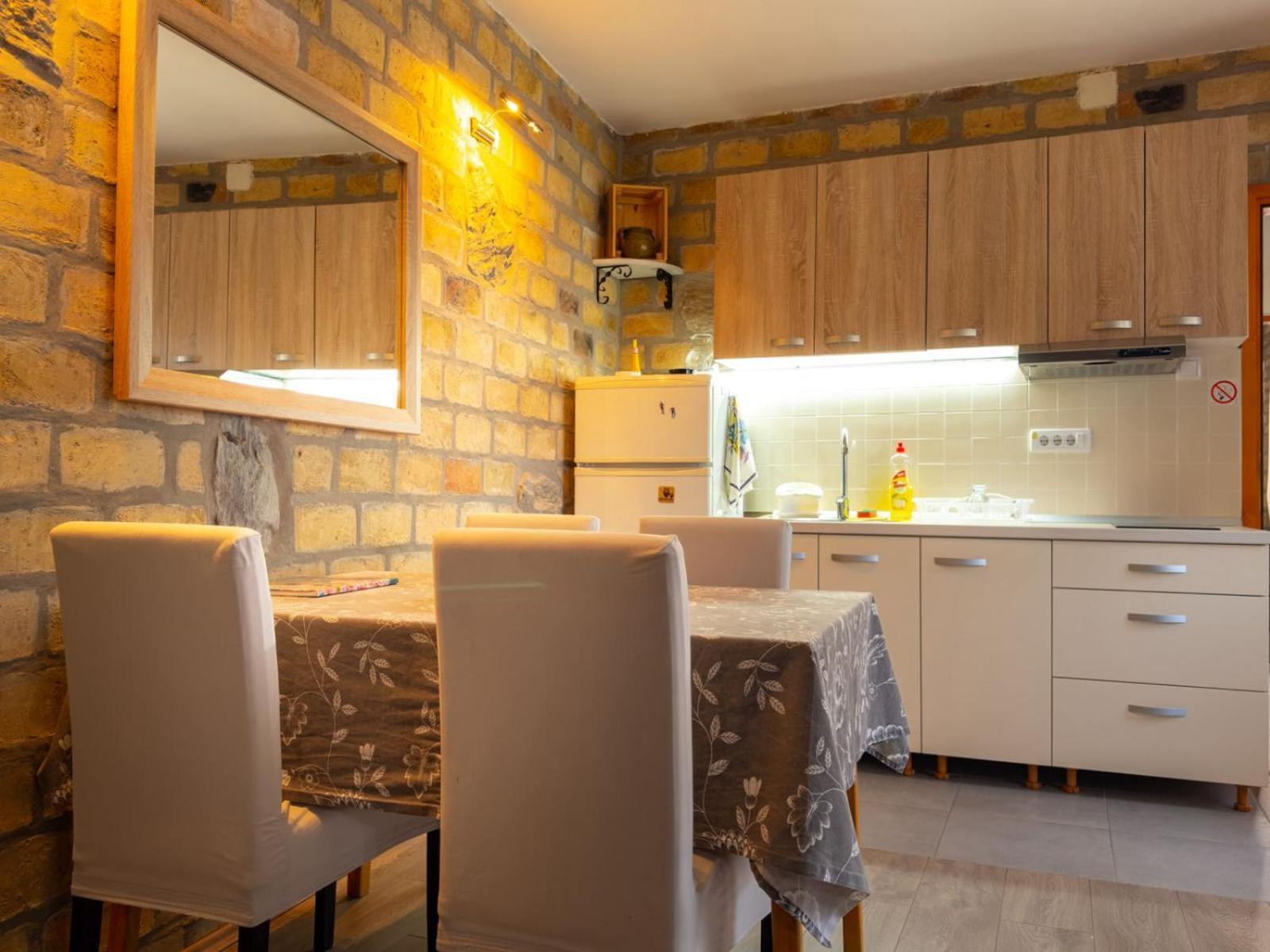 Apartamento Bakina Kuca Golubac Exterior foto