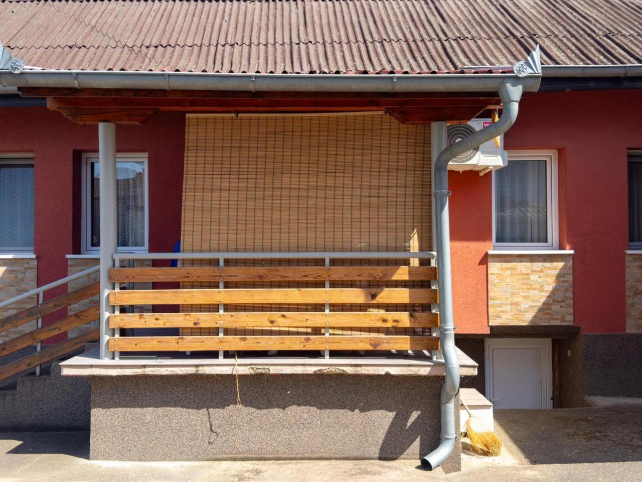 Apartamento Bakina Kuca Golubac Exterior foto